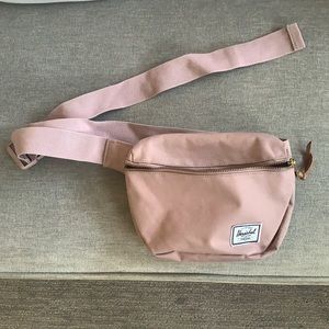 Herschel Fifteen Fanny Pack